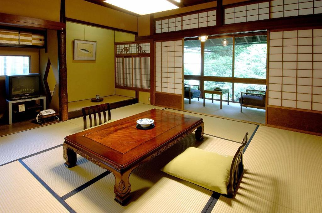 Yutouya Ryokan Toyooka  Phòng bức ảnh