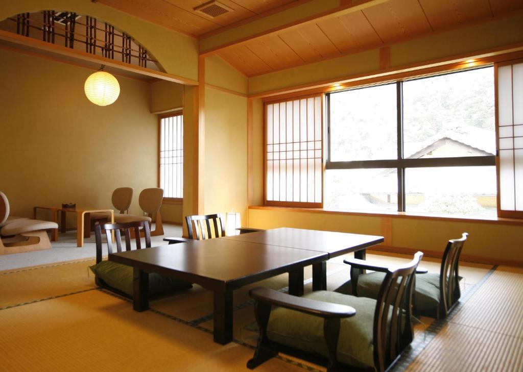 Yutouya Ryokan Toyooka  Phòng bức ảnh